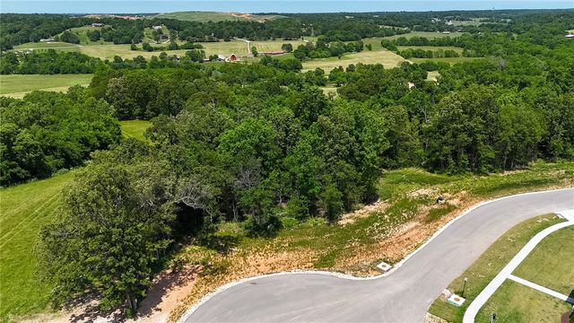 6324 W Primeark Horizon Drive, Fayetteville, AR 72704