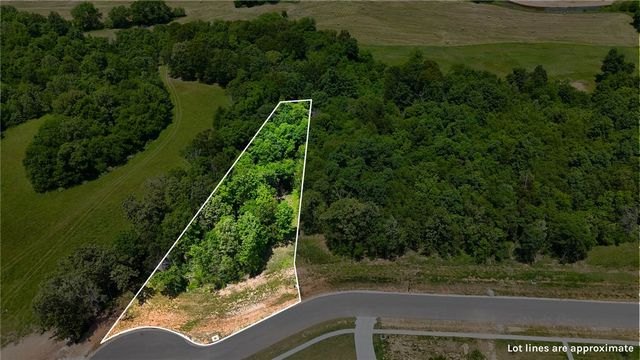 6324 W Primeark Horizon Drive, Fayetteville, AR 72704