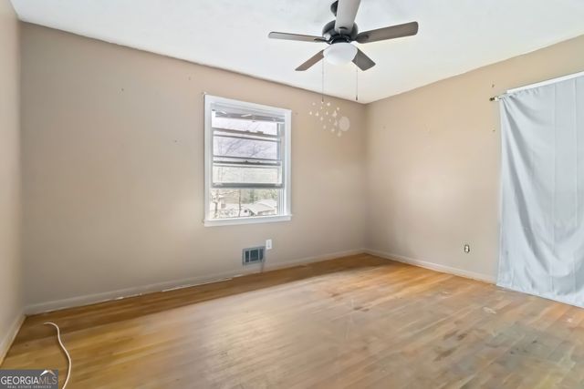 913 Longleaf Drive, Forest Park, GA 30297