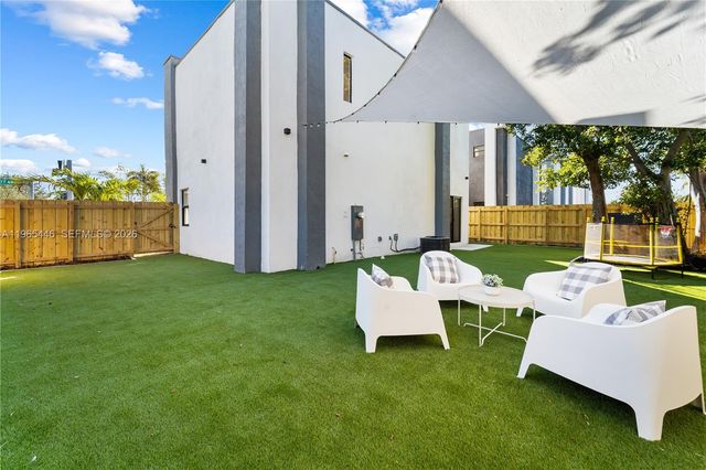 18700 SW 117th Ave, Miami, FL 33177