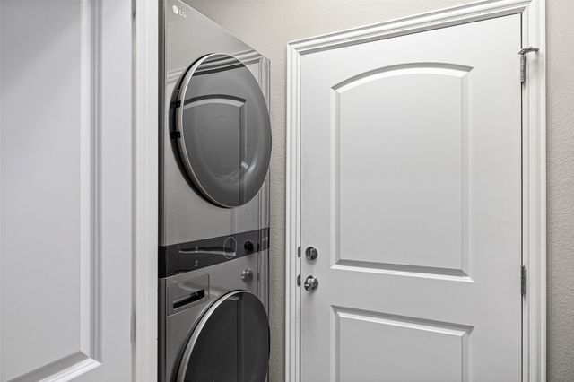 2214 Cobblestone Court, Granbury, TX 76049