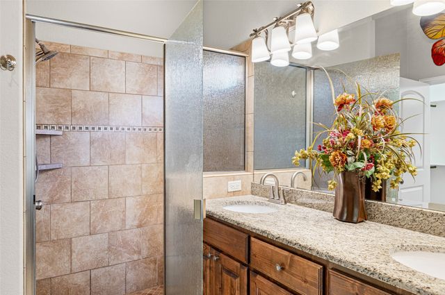 2214 Cobblestone Court, Granbury, TX 76049