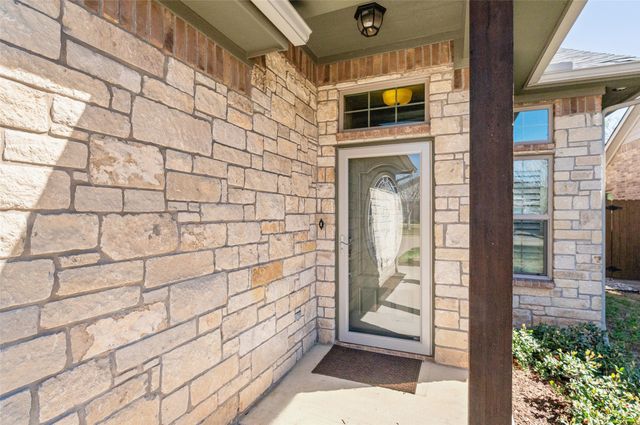 2214 Cobblestone Court, Granbury, TX 76049