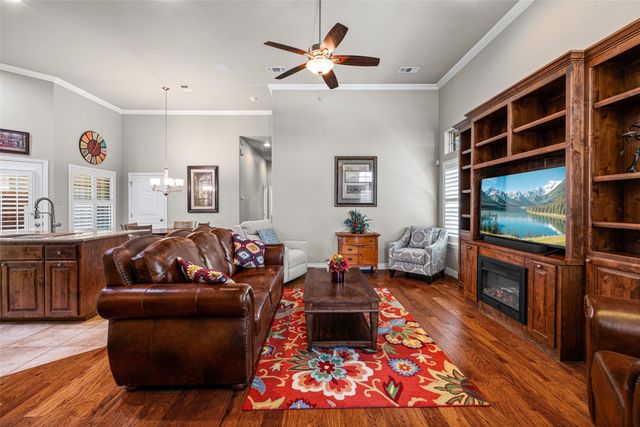 2214 Cobblestone Court, Granbury, TX 76049