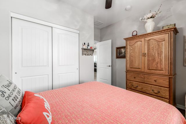 614 N TOMAHAWK Road, Apache Junction, AZ 85119