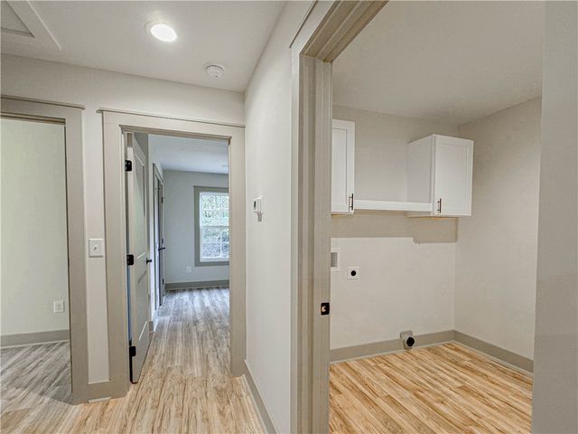 334 Code Circle, Seneca, SC 29678