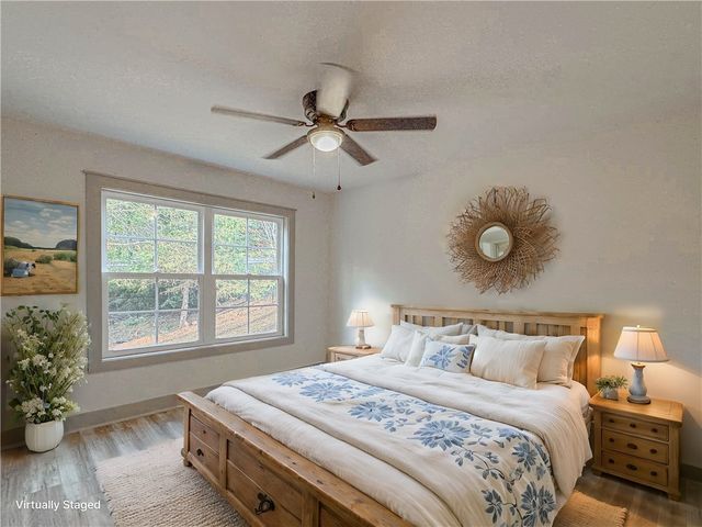 334 Code Circle, Seneca, SC 29678