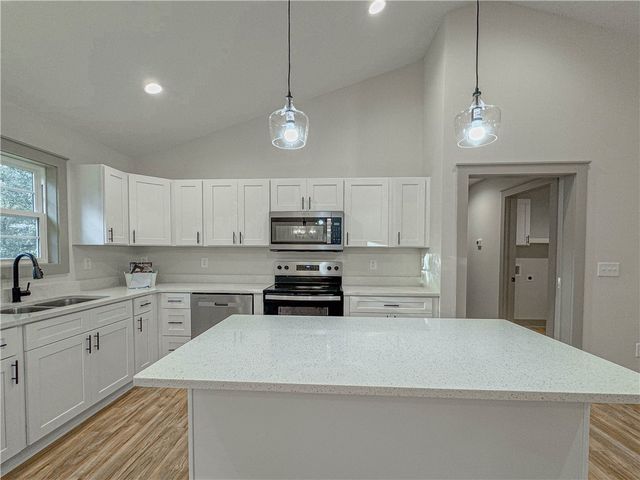 334 Code Circle, Seneca, SC 29678