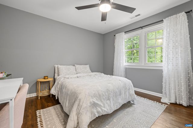 134 W PARK DR, Charlottesville, VA 22901