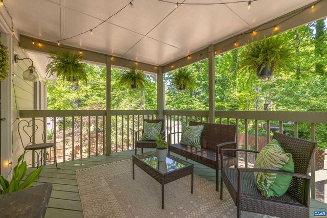 134 W PARK DR, Charlottesville, VA 22901