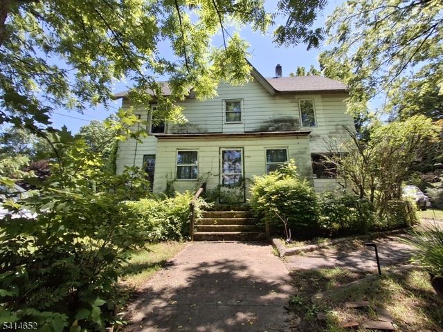 172 Maple Rd, Franklin Boro, NJ 07416