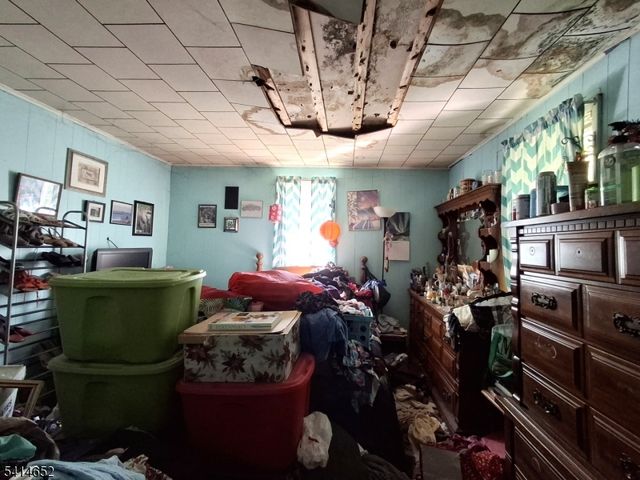 172 Maple Rd, Franklin Boro, NJ 07416