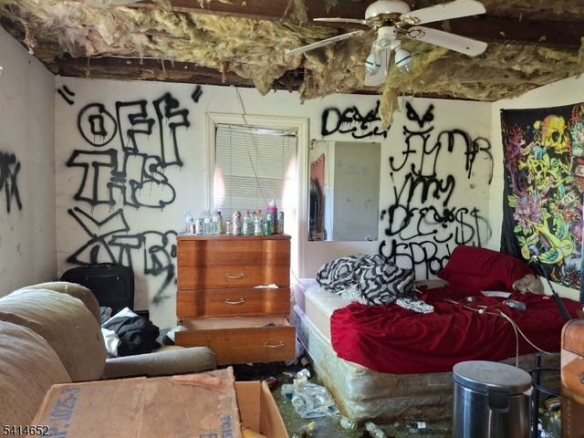 172 Maple Rd, Franklin Boro, NJ 07416