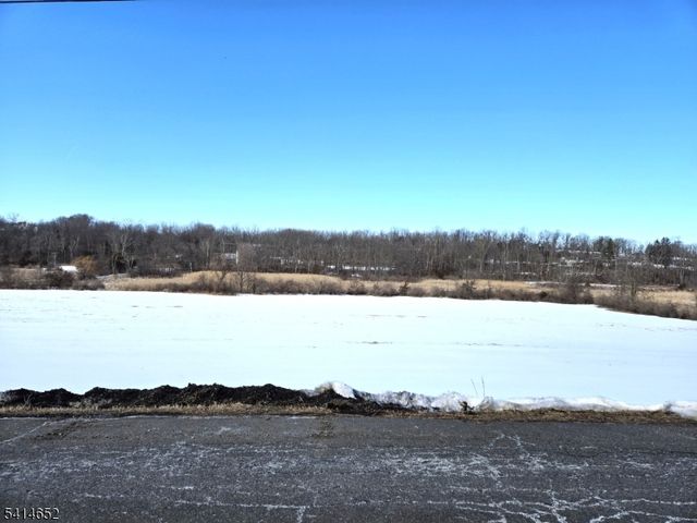 172 Maple Rd, Franklin Boro, NJ 07416