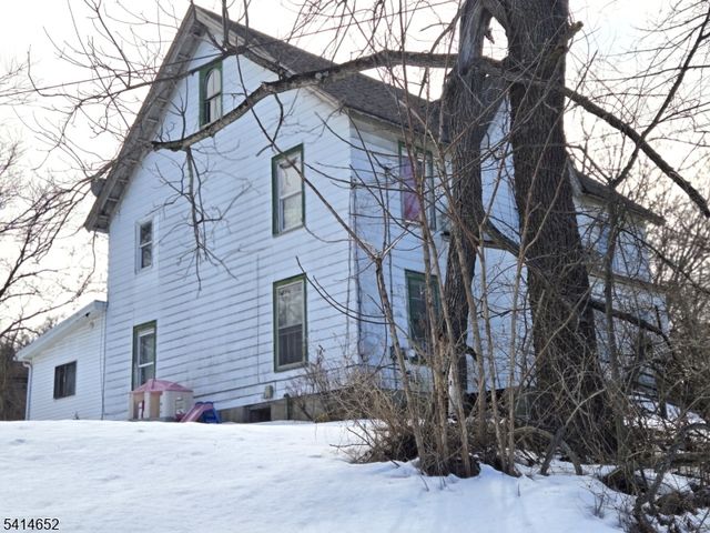 172 Maple Rd, Franklin Boro, NJ 07416