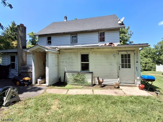 172 Maple Rd, Franklin Boro, NJ 07416