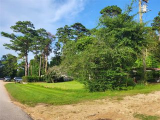 30 Old Fm 224, Coldspring, TX 77331