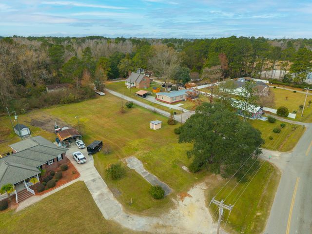 263 Haynesville Ext, Moncks Corner, SC 29461