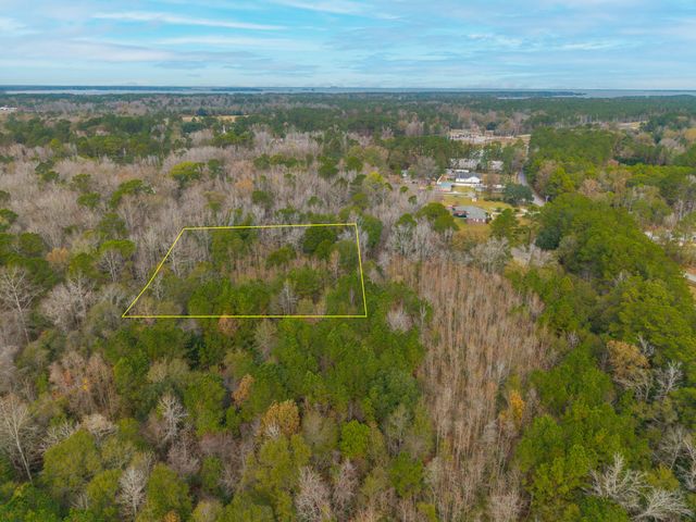 263 Haynesville Ext, Moncks Corner, SC 29461