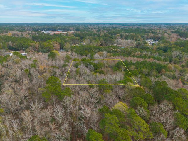 263 Haynesville Ext, Moncks Corner, SC 29461
