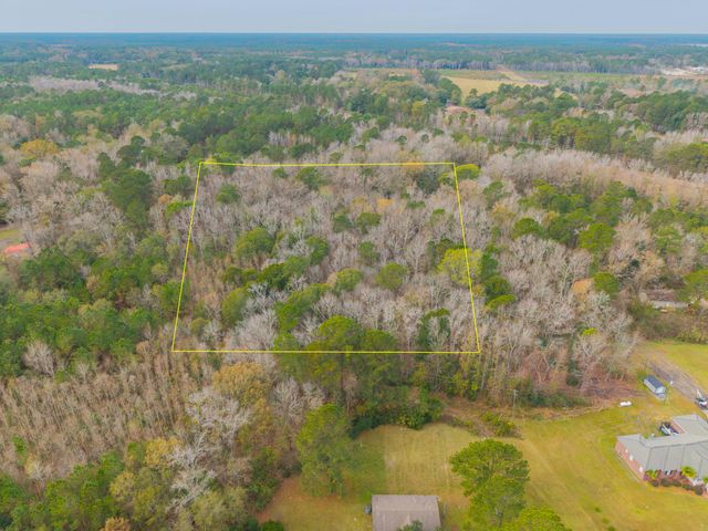 263 Haynesville Ext, Moncks Corner, SC 29461