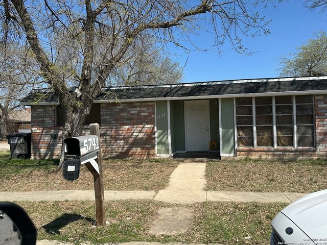 5738 Harefield, San Antonio, TX 78228