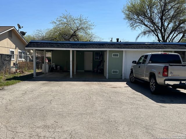 5738 Harefield, San Antonio, TX 78228
