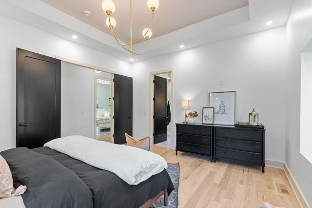 2040 Edgcumbe Road, Saint Paul, MN 55116