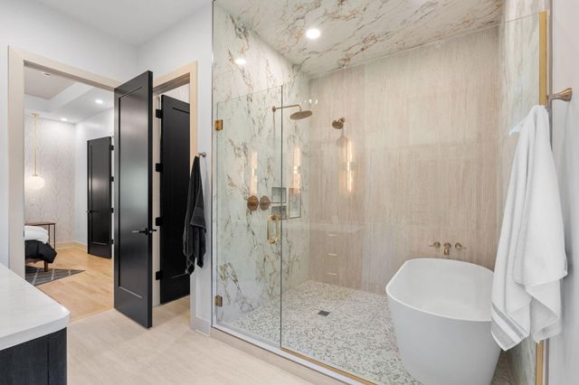 2040 Edgcumbe Road, Saint Paul, MN 55116