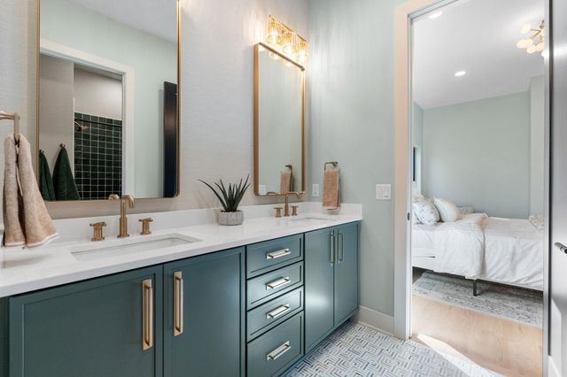 2040 Edgcumbe Road, Saint Paul, MN 55116