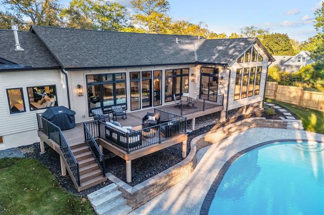 2040 Edgcumbe Road, Saint Paul, MN 55116