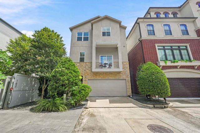 158 Vieux Carre Drive, Houston, TX 77009