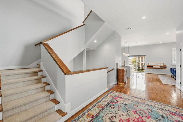 158 Vieux Carre Drive, Houston, TX 77009