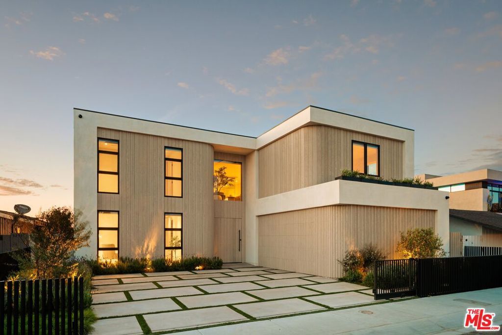 3271 Easter Circle, Huntington Beach, CA 92649 — exterior