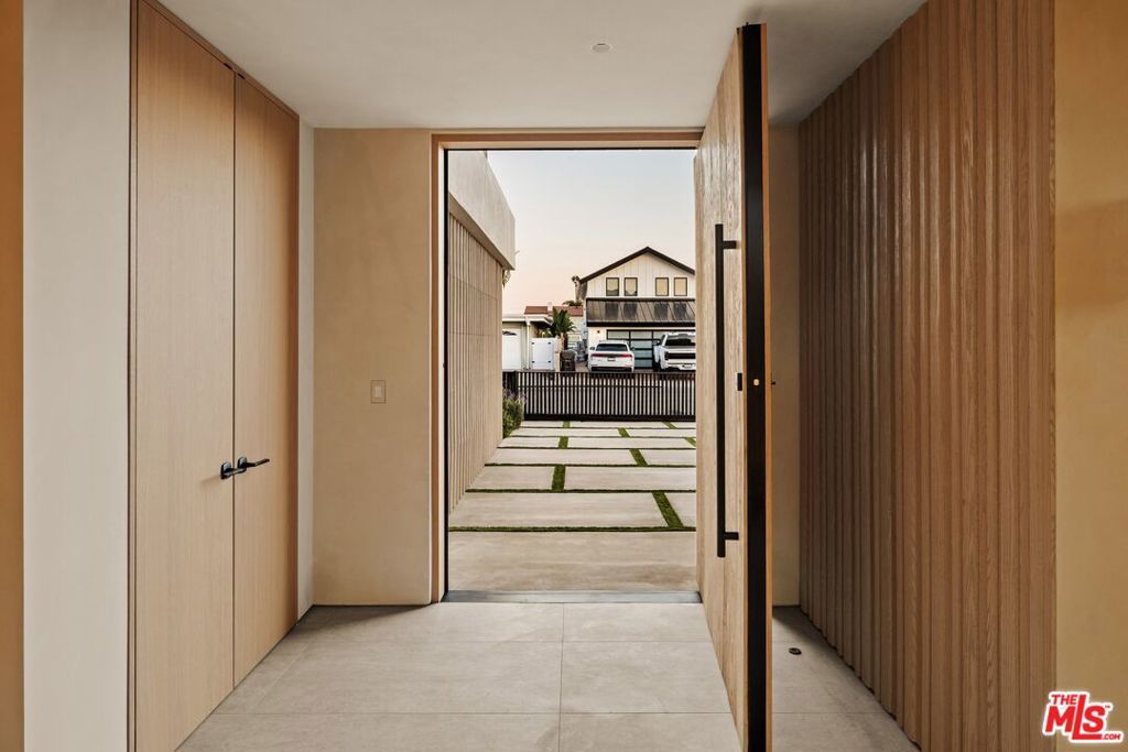 3271 Easter Circle, Huntington Beach, CA 92649 — photo 5