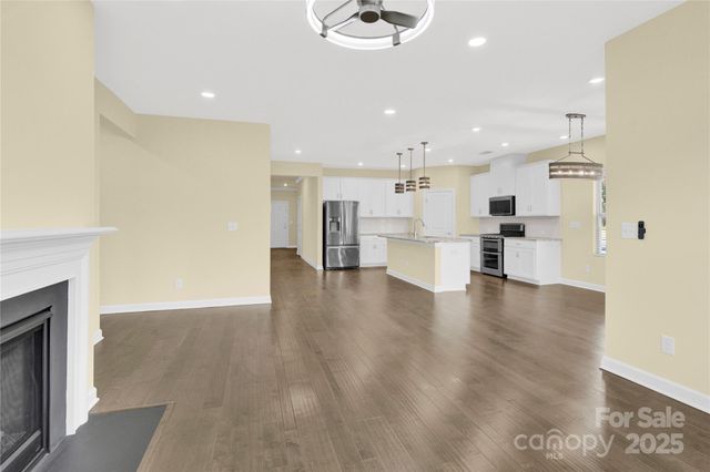 3005 Striped Maple Court, Charlotte, NC 28215