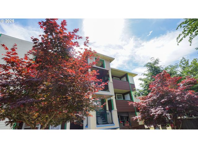 9234 Se DIVISION St 110, Portland, OR 97266