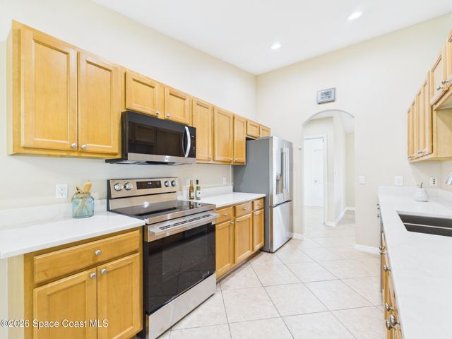 732 Newhall Terrace, Sebastian, FL 32958