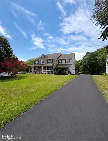 806 ARBOR LN, Schwenksville, PA 19473