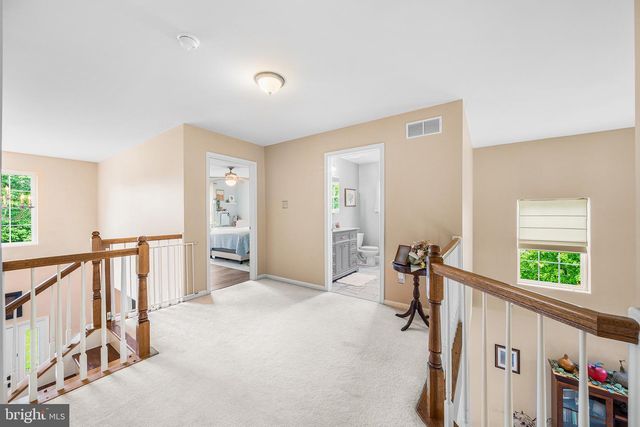 806 ARBOR LN, Schwenksville, PA 19473