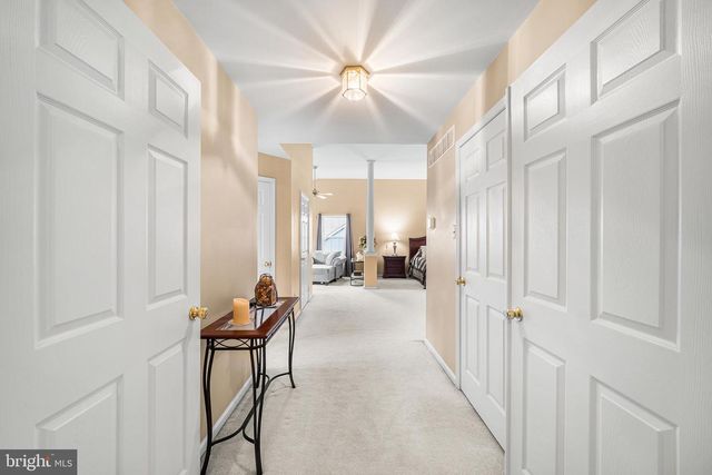 806 ARBOR LN, Schwenksville, PA 19473