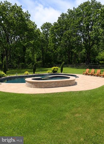 806 ARBOR LN, Schwenksville, PA 19473