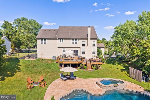 806 ARBOR LN, Schwenksville, PA 19473