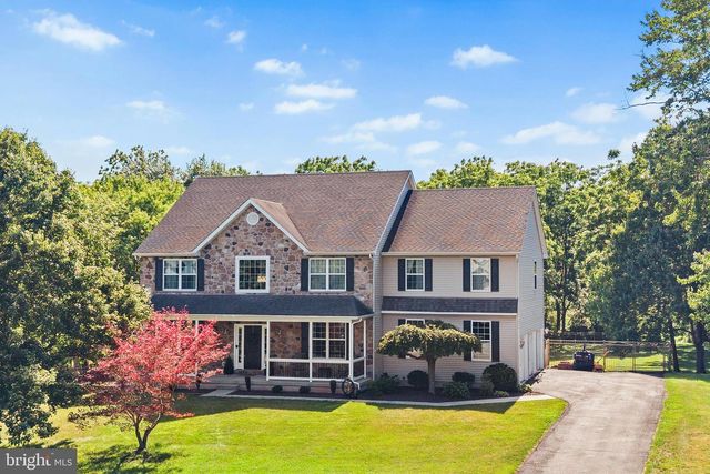 806 ARBOR LN, Schwenksville, PA 19473