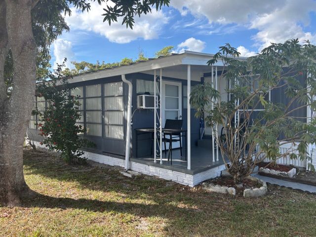 6931 NW 45th Terrace, Coconut Creek, FL 33073