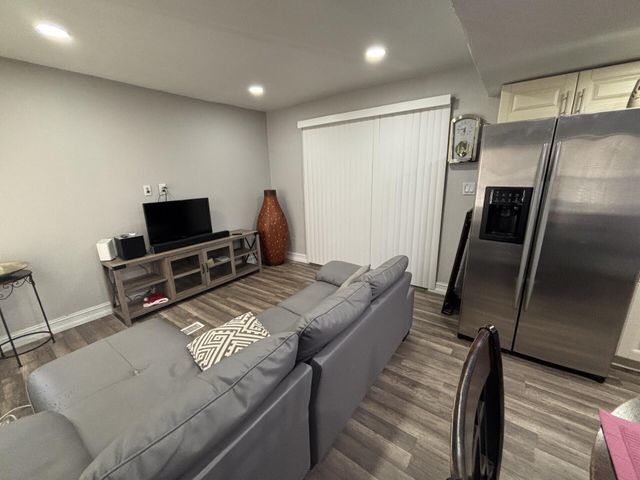 6931 NW 45th Terrace, Coconut Creek, FL 33073