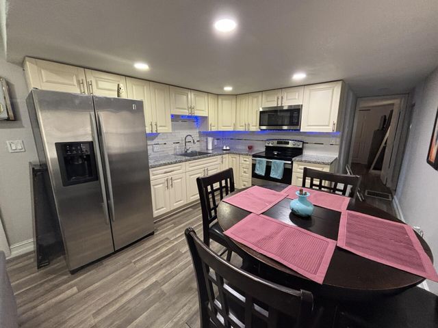 6931 NW 45th Terrace, Coconut Creek, FL 33073