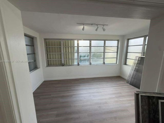 4000 SW 16th Ter 4010, Miami, FL 33134