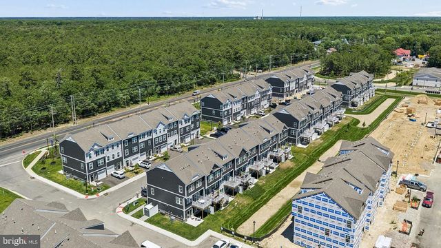 79 FOREST PARK DR, Waretown, NJ 08758