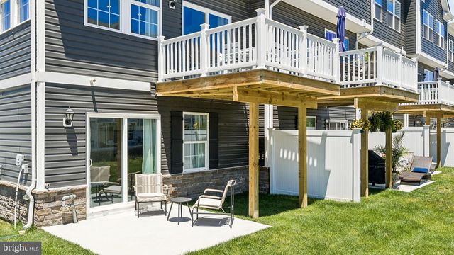 79 FOREST PARK DR, Waretown, NJ 08758